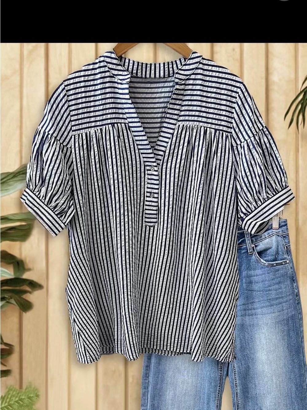 Mint Boutique Striped Split-Neck Short Sleeve Top - Black & White